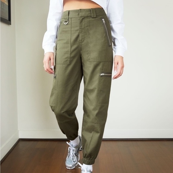ARITZIA TNA Azure Skies Cargo Jogger Olive Beig small - Picture 14 of 16